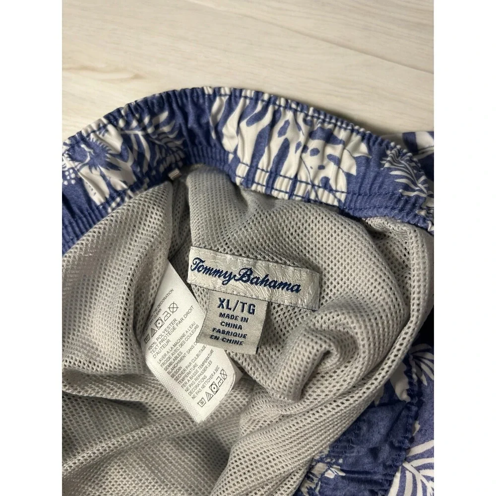 Tommy Bahama men tommy
